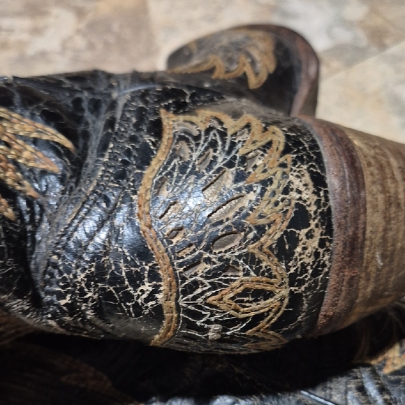 Corral Vintage Wings  Crosses Cowgirl Boots Black Gold Silver Woman's Size 7.5 W - Picture 15 of 16